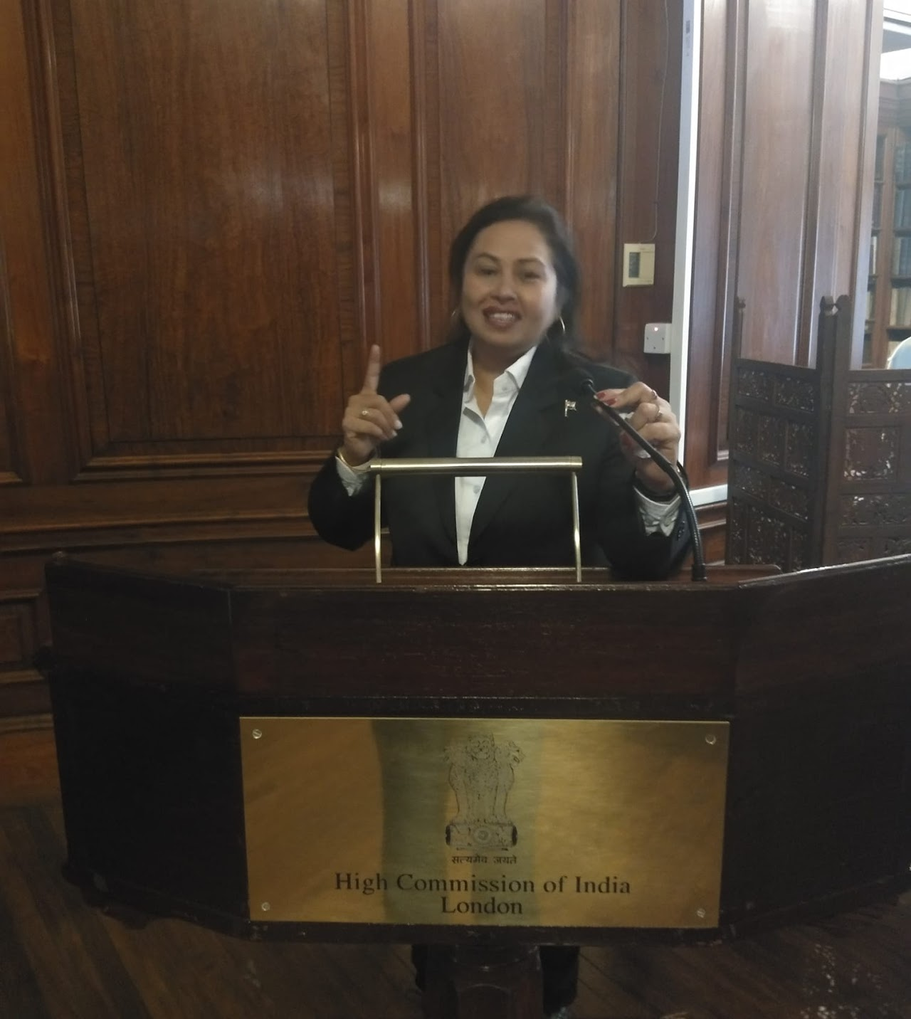 Dipika Chavda, Founder & Managing Partner